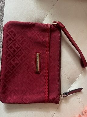 Tommy Hilfiger Cherry Red Signature Wristlet Clutch